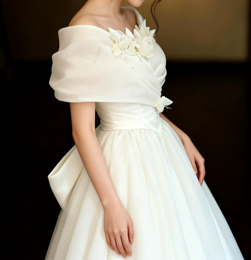 Adorable Off-Shoulder Tulle Wedding Dresses Appliques A-Line Bridal Dress C9798