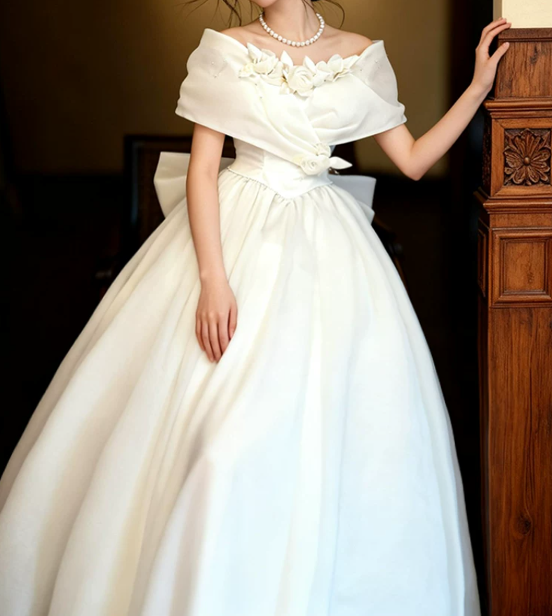 Adorable Off-Shoulder Tulle Wedding Dresses Appliques A-Line Bridal Dress C9798