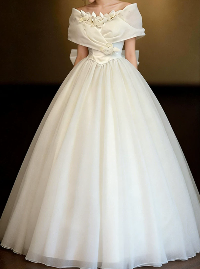 Adorable Off-Shoulder Tulle Wedding Dresses Appliques A-Line Bridal Dress C9798