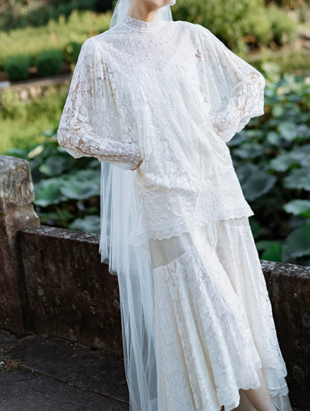 Fascinating High Collar Wedding Dresses Long Sleeve Lace A-Line Bridal Dress C9801