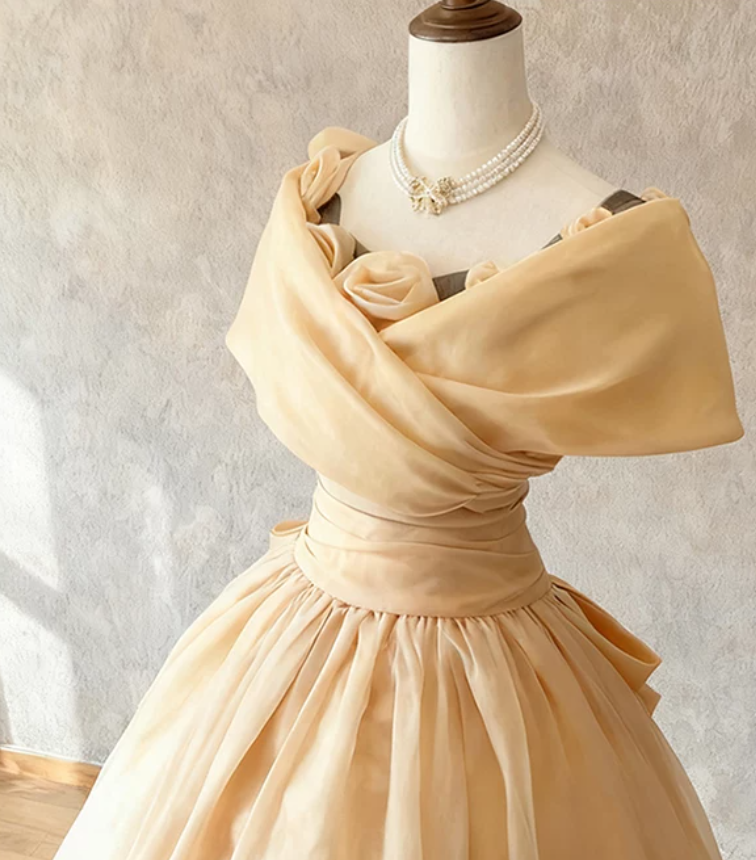 Robe de bal de princesse bustier à volants en satin long, robe de soirée C8117