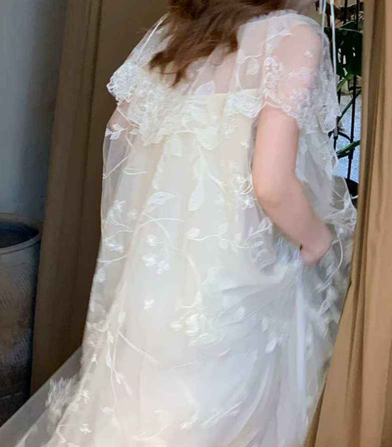 Superbe robe de mariée sirène bustier en satin et tulle, longue et en dentelle, C4563