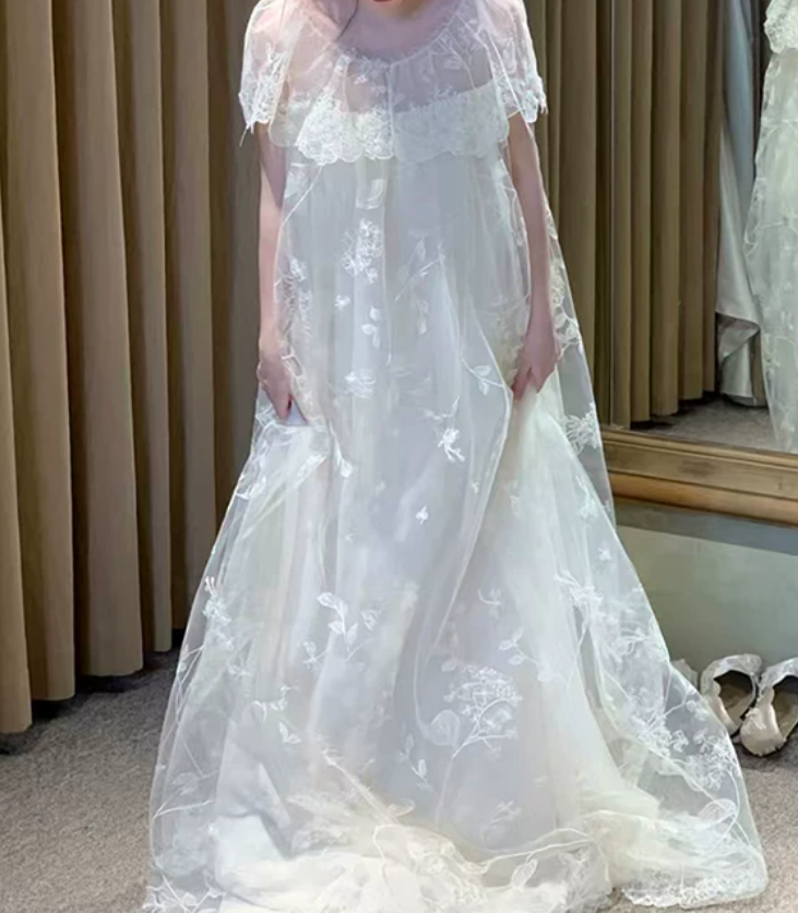 Superbe robe de mariée sirène bustier en satin et tulle, longue et en dentelle, C4563