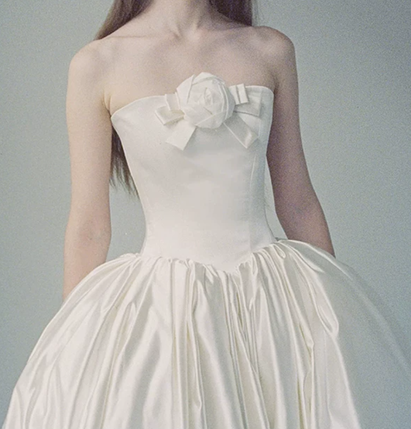 Glamorous Strapless Wedding Dresses Satin Floral Bridal Gowns C9808