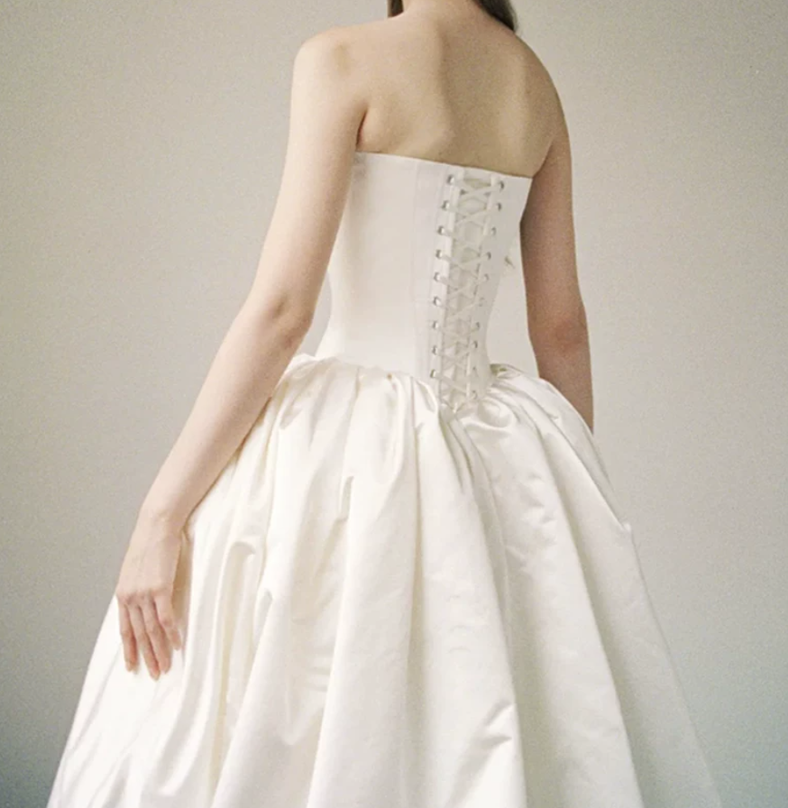 Glamorous Strapless Wedding Dresses Satin Floral Bridal Gowns C9808