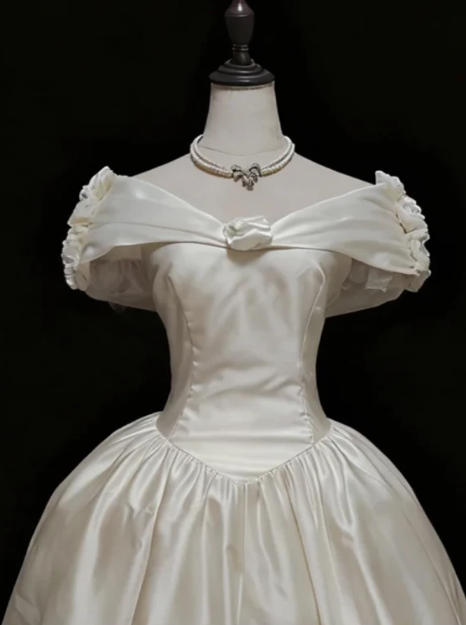 Superbe robe de mariée sirène bustier en satin et tulle, longue et en dentelle, C4563