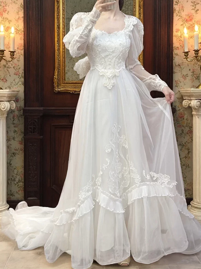 Trendy Square Neck White Prom Dress Appliques Long Sleeve A-Line Evening Dress C9815