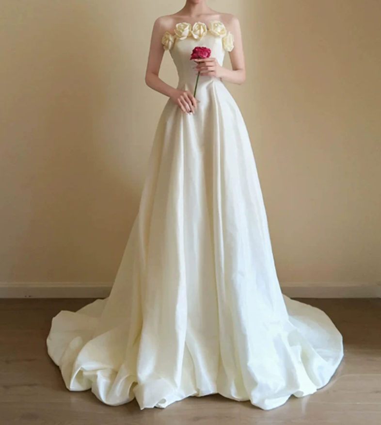 Superbe robe de mariée sirène bustier en satin et tulle, longue et en dentelle, C4563