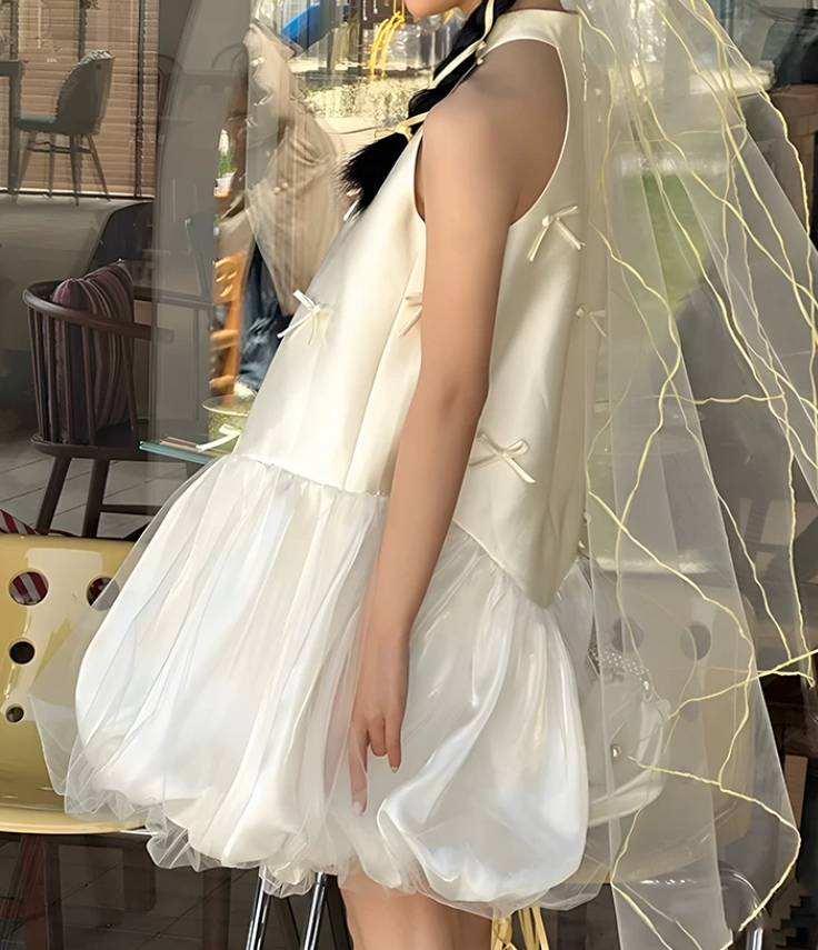 Superbe robe de mariée sirène bustier en satin et tulle, longue et en dentelle, C4563
