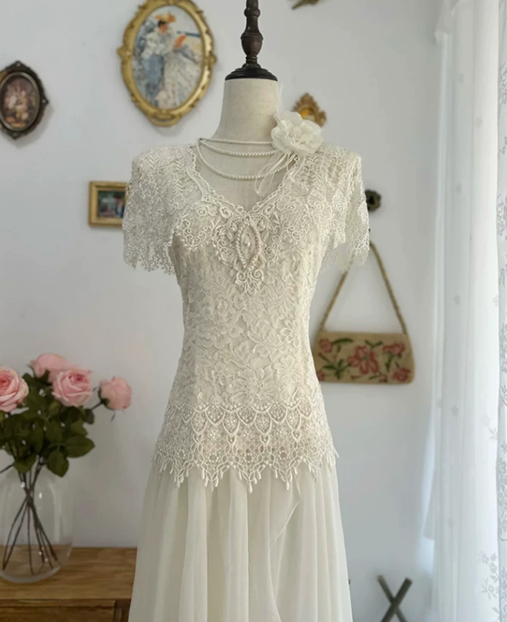 Superbe robe de mariée sirène bustier en satin et tulle, longue et en dentelle, C4563