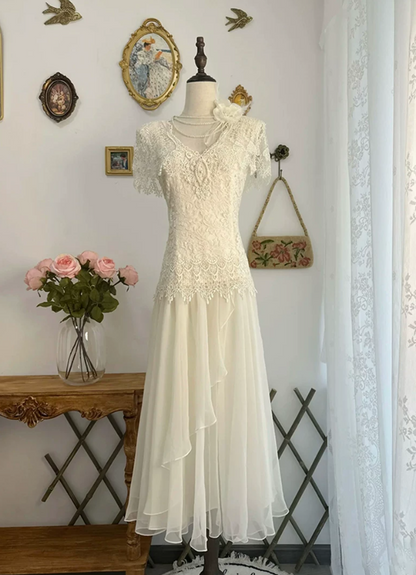 Superbe robe de mariée sirène bustier en satin et tulle, longue et en dentelle, C4563