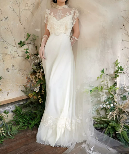 Superbe robe de mariée sirène bustier en satin et tulle, longue et en dentelle, C4563