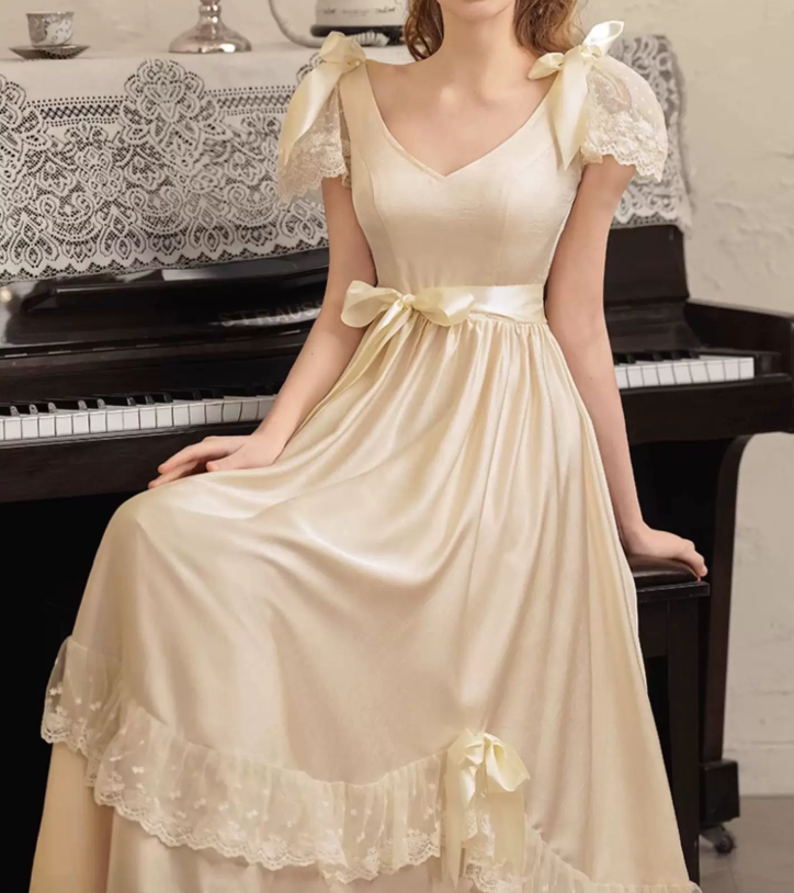 Robe de bal de princesse bustier à volants en satin long, robe de soirée C8117