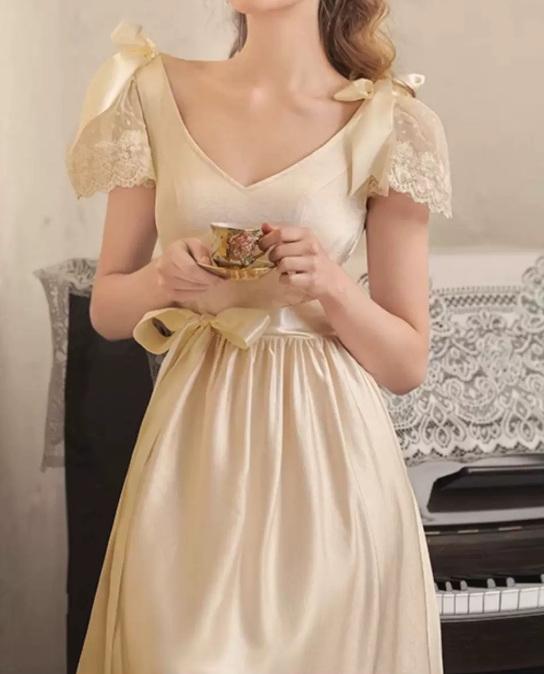 Robe de bal de princesse bustier à volants en satin long, robe de soirée C8117