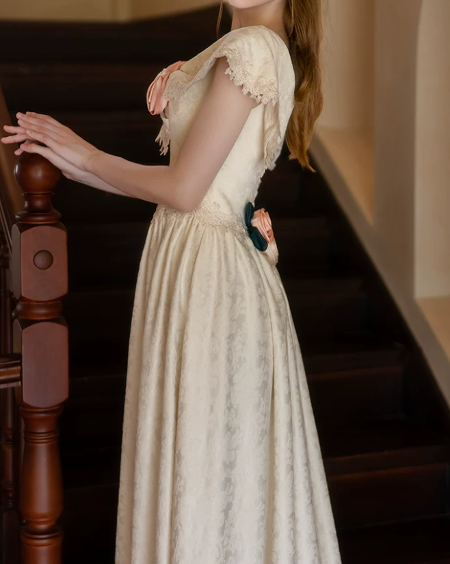 Retro Jewel Neck Lace Wedding Dresses Jacquard A-Line Bridal Dress C9835
