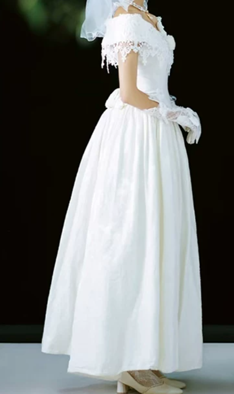 Vintage Off-Shoulder Wedding Dresses Lace A-Line Bridal Dress C9836