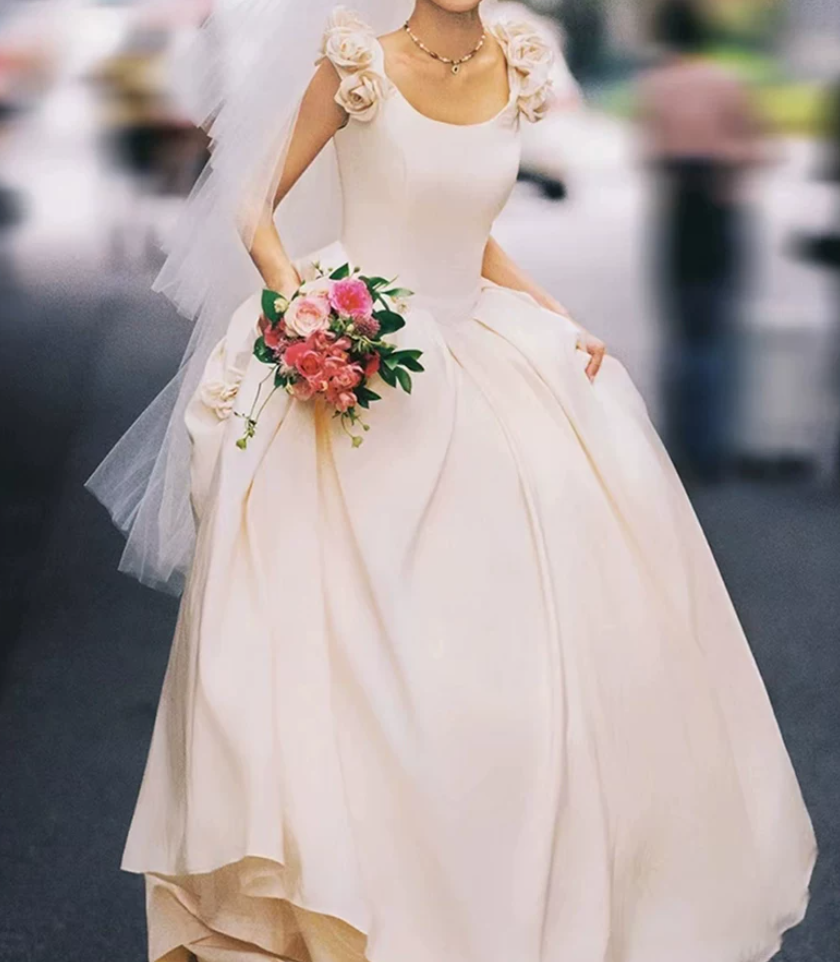 Fascinating Spaghetti Straps Wedding Dresses 3D Flowers A-Line Bridal Dress C9845