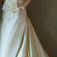 Superbe robe de mariée sirène bustier en satin et tulle, longue et en dentelle, C4563