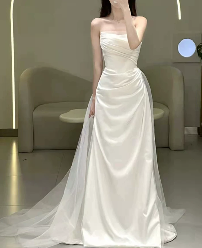 Superbe robe de mariée sirène bustier en satin et tulle, longue et en dentelle, C4563