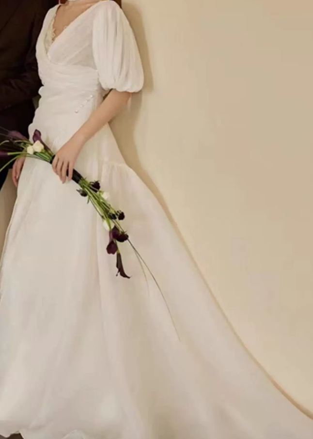 Superbe robe de mariée sirène bustier en satin et tulle, longue et en dentelle, C4563