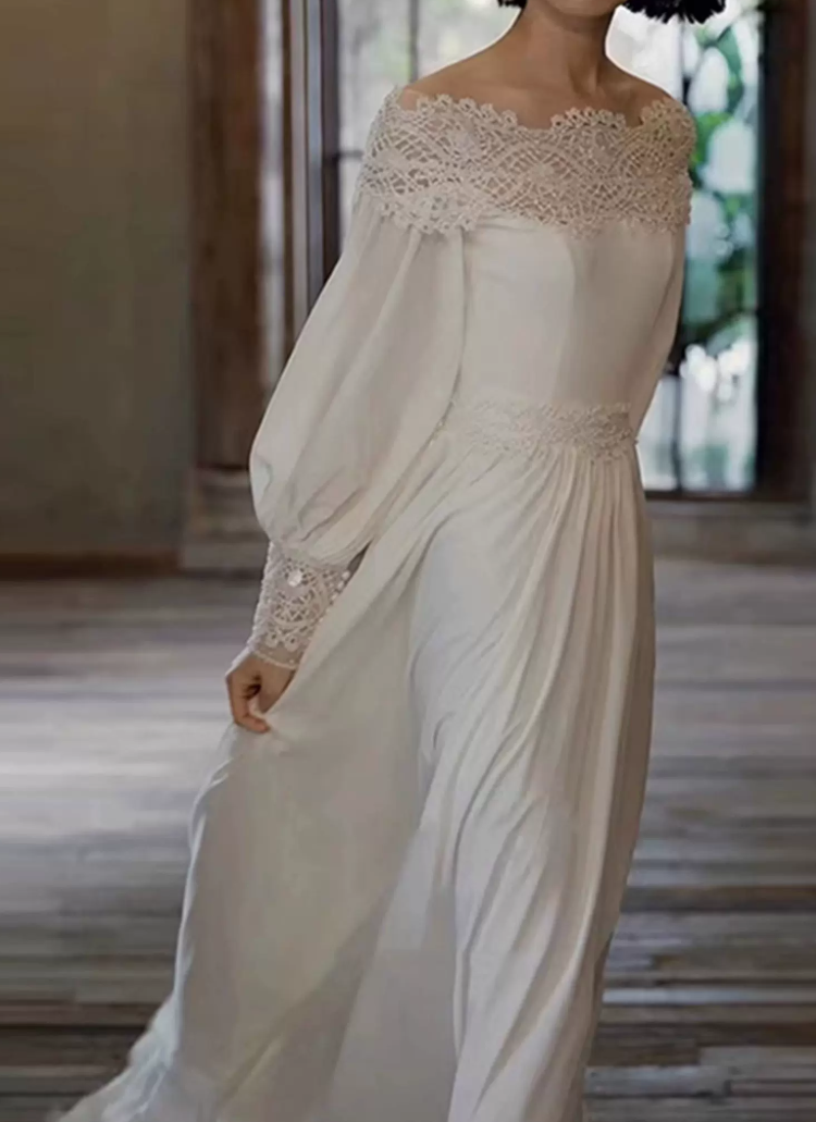 Superbe robe de mariée sirène bustier en satin et tulle, longue et en dentelle, C4563