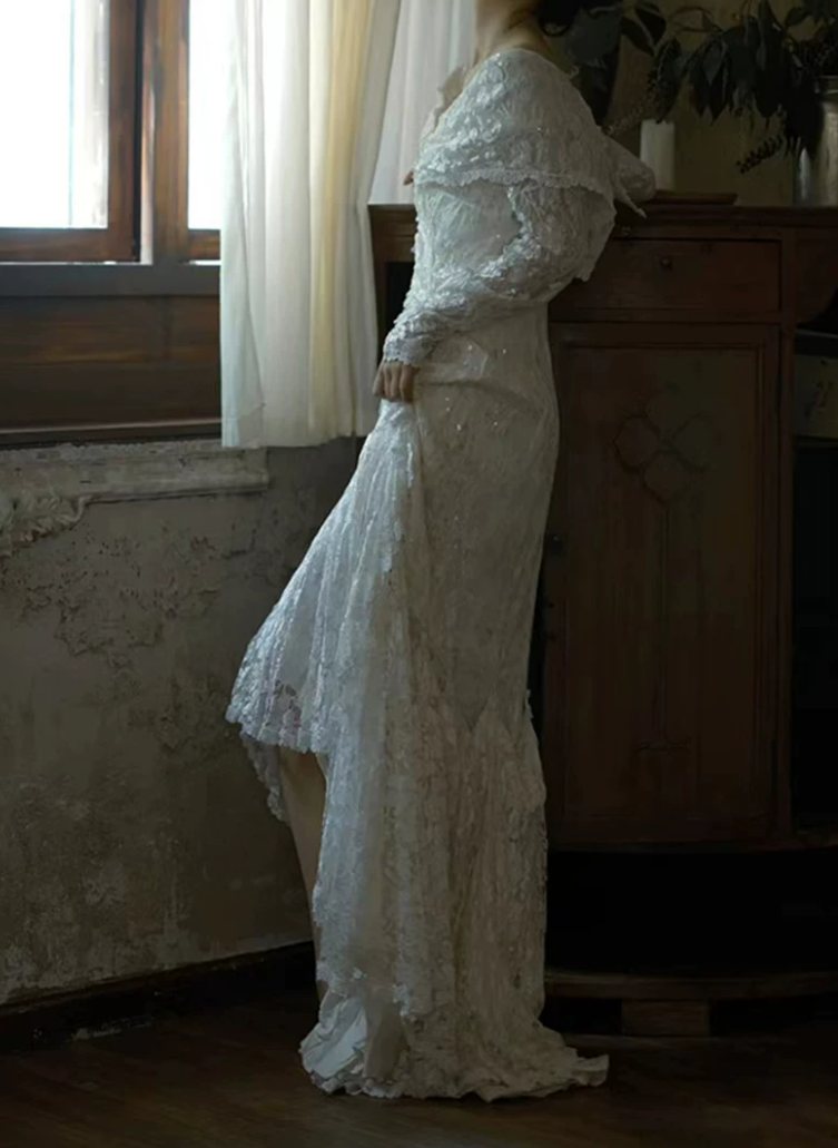 Unique Off-Shoulder Lace Wedding Dresses Long Sleeve Sequins Mermaid Bridal Dress C9854