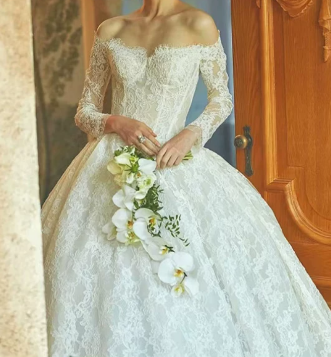 Glam Off-Shoulder Lace Wedding Dresses Long Sleeve A-Line Bridal Dress C9856