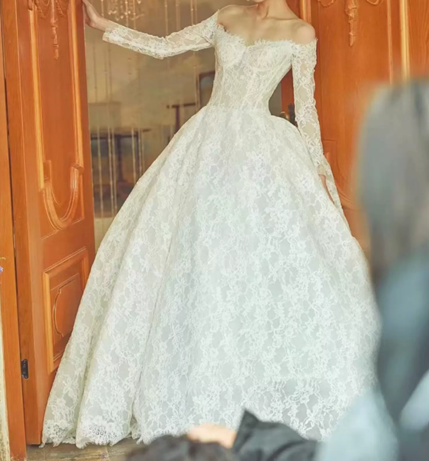 Glam Off-Shoulder Lace Wedding Dresses Long Sleeve A-Line Bridal Dress C9856