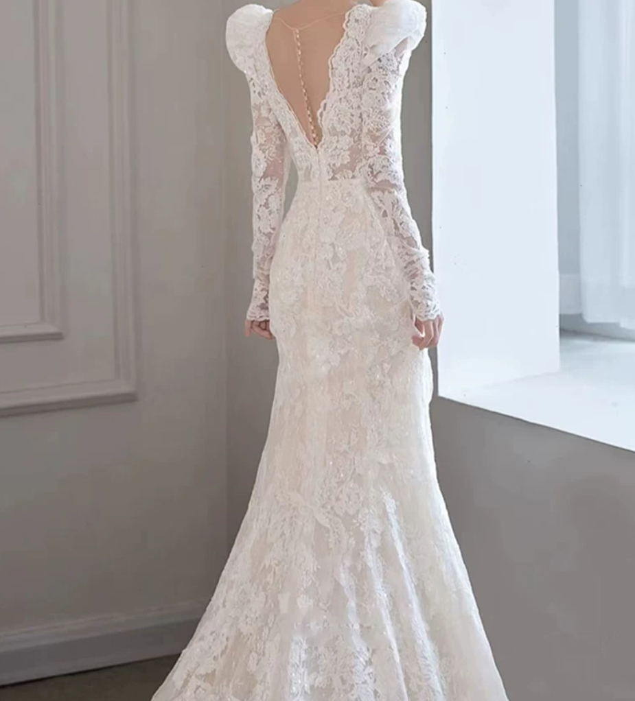 Sleek V Neck Lace Wedding Dresses Long Sleeve Sequins Mermaid Bridal Dress C9858