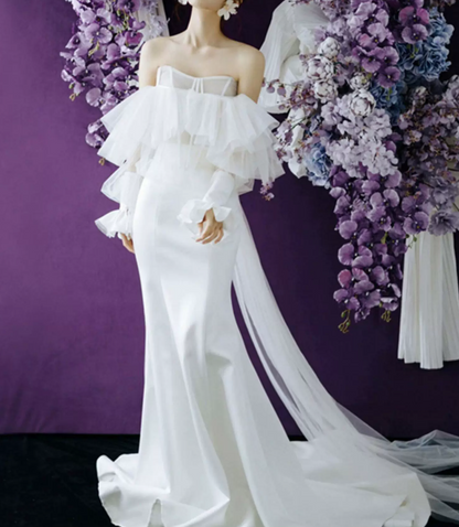 Graceful Off-Shoulder Wedding Dresses Long Sleeve Tiered Mermaid Bridal Dress C9859