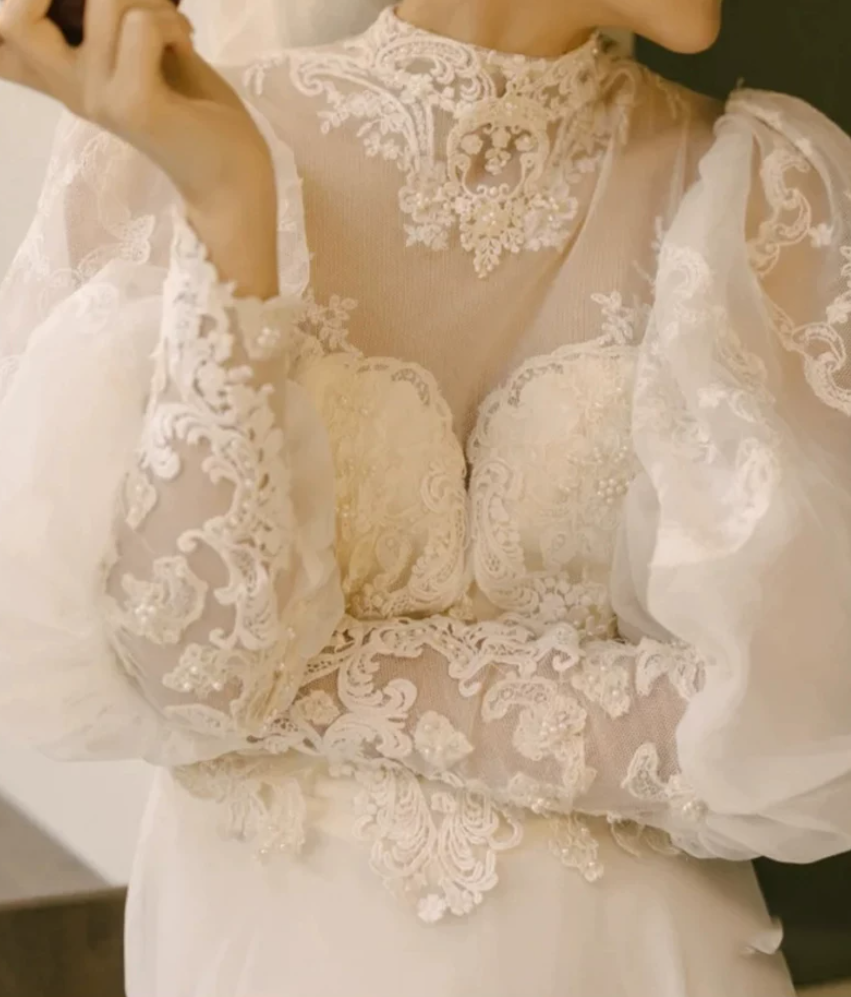 Superbe robe de mariée sirène bustier en satin et tulle, longue et en dentelle, C4563