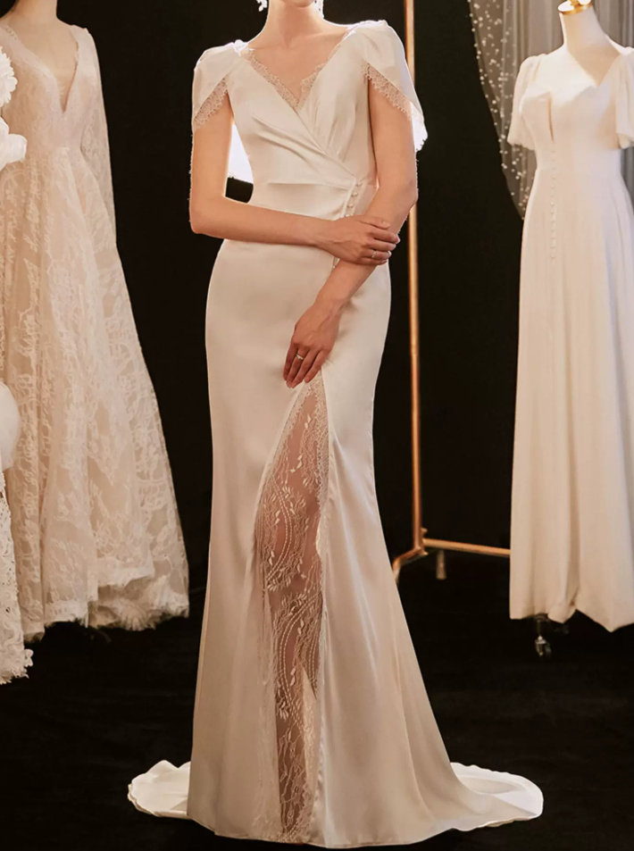 Superbe robe de mariée sirène bustier en satin et tulle, longue et en dentelle, C4563