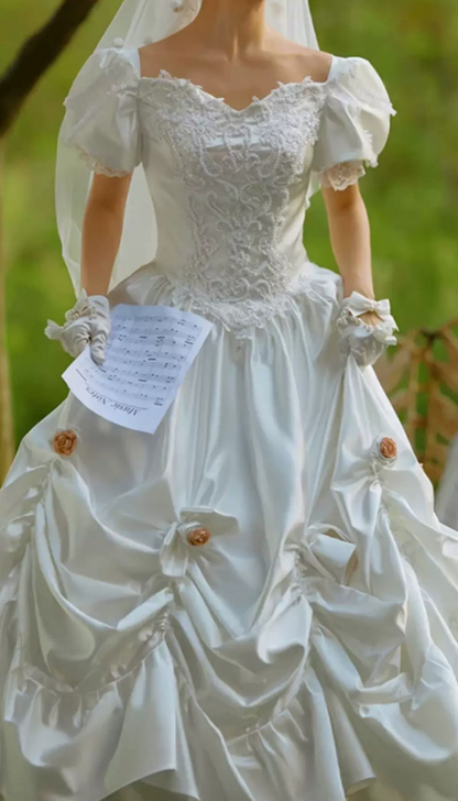 Superbe robe de mariée sirène bustier en satin et tulle, longue et en dentelle, C4563