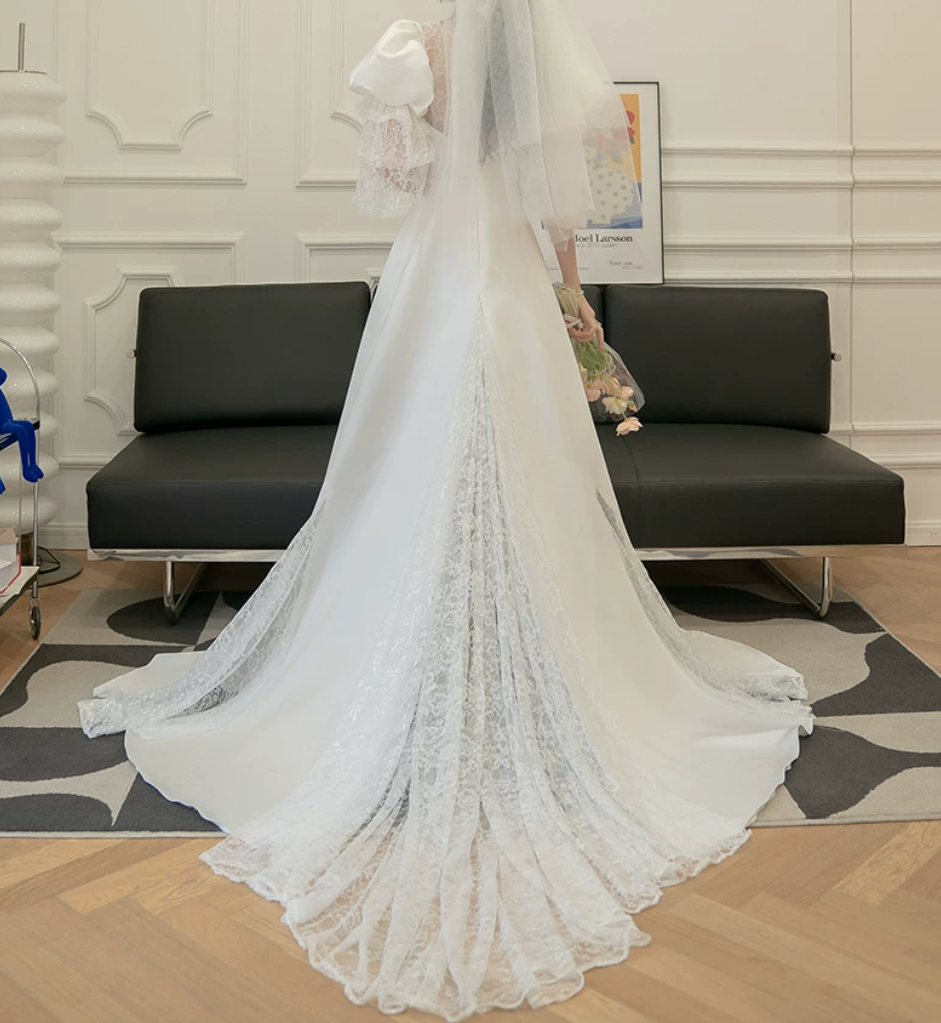 Superbe robe de mariée sirène bustier en satin et tulle, longue et en dentelle, C4563