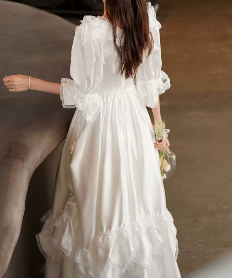 Gorgeous Square Neck Lace Wedding Dresses Short Sleeve Satin A-Line Bridal Dress C9871