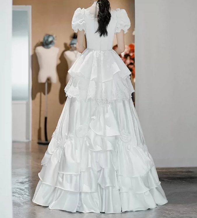 Fascinating High Collar Lace Wedding Dresses Short Sleeve Appliques A-Line Bridal Dress C9876