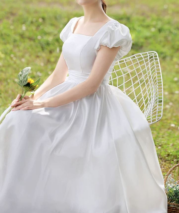 Superbe robe de mariée sirène bustier en satin et tulle, longue et en dentelle, C4563