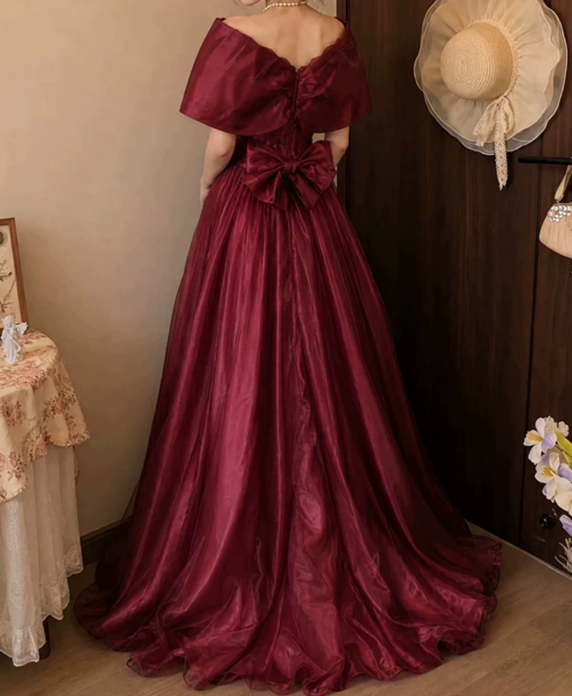 Attractive Off-Shoulder Prom Dress Red Appliques A-Line Evening Dress C9882