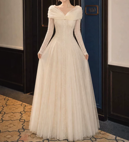 Lovely V Neck Lace Prom Dress Long Sleeve Tulle A-Line Evening Dress C9885