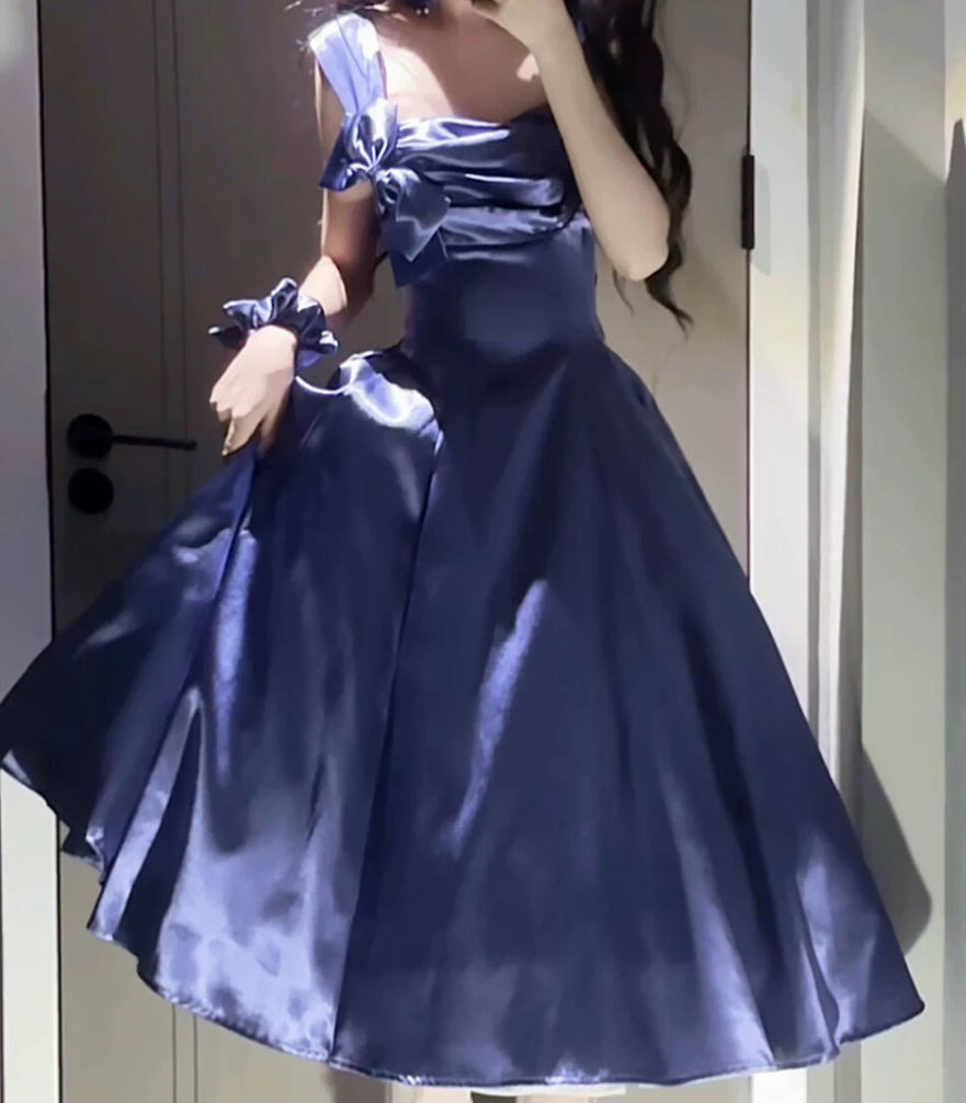Graceful Spaghetti Straps Homecoming Dress Blue Satin A-Line Birthday Dress C9900