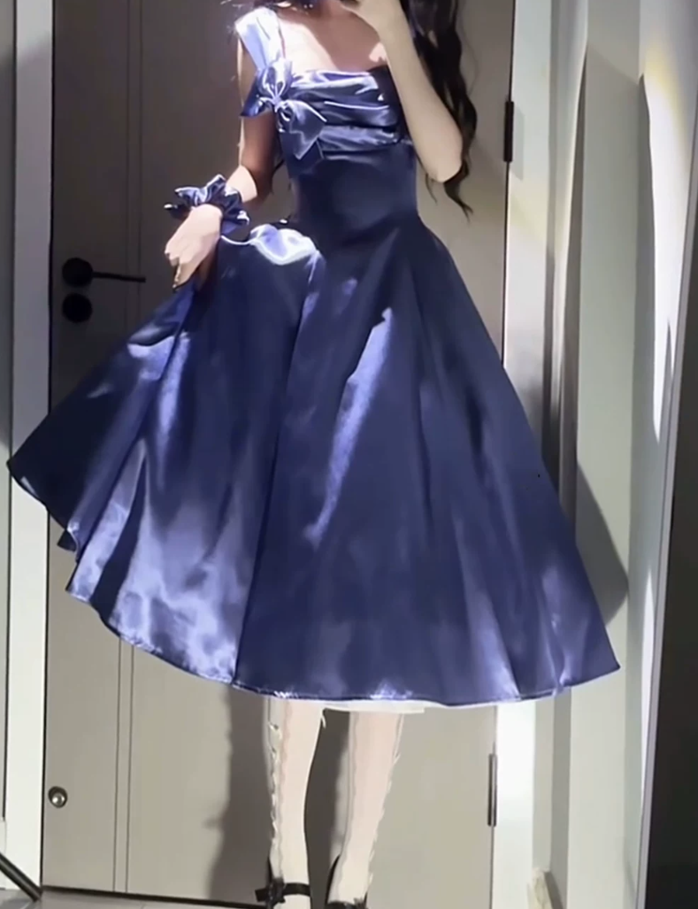 Graceful Spaghetti Straps Homecoming Dress Blue Satin A-Line Birthday Dress C9900
