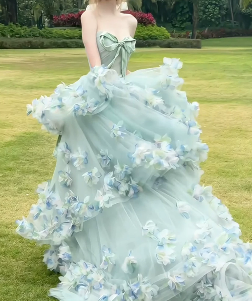 Ornate Strapless Green Prom Dress Appliques Tiered A-Line Evening Dress C9930