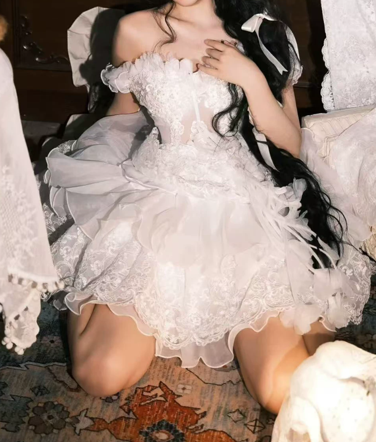 Mini robe de soirée en satin, sans bretelles, sans manches, ligne a, simple, C899
