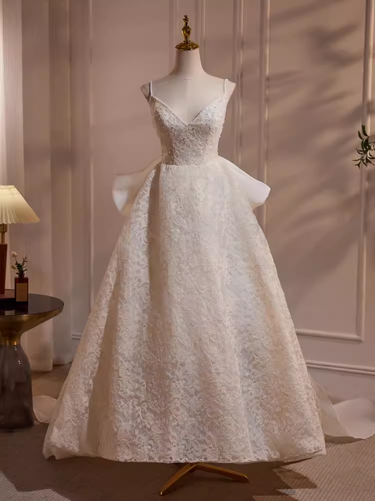 Conte de fées haut bas bretelles Spaghetti dentelle robes de mariée blanches C995