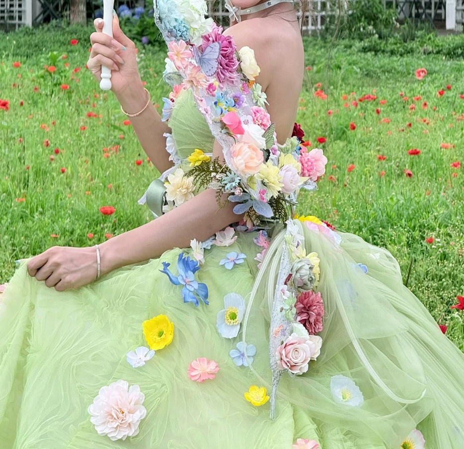 Vibrant Strapless Green Prom Dress Appliques A-Line Evening Dress C9962