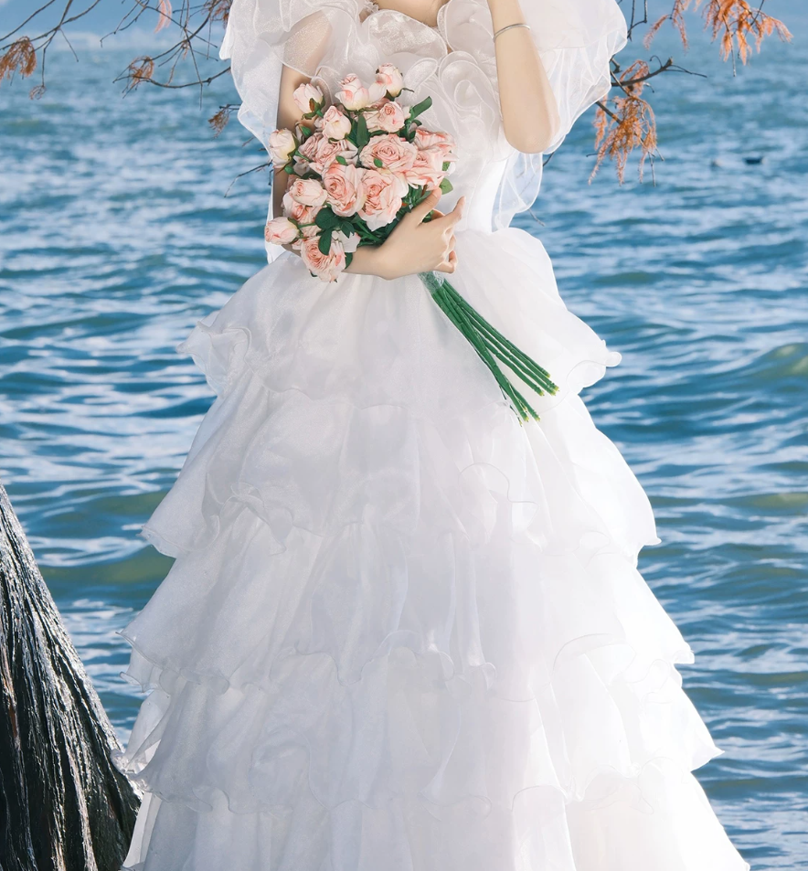 Superbe robe de mariée sirène bustier en satin et tulle, longue et en dentelle, C4563