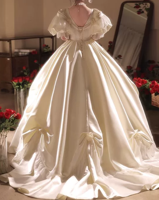 Unique Square Neck Wedding Dresses Satin Lace Short Sleeve A-Line Bridal Dress C9980
