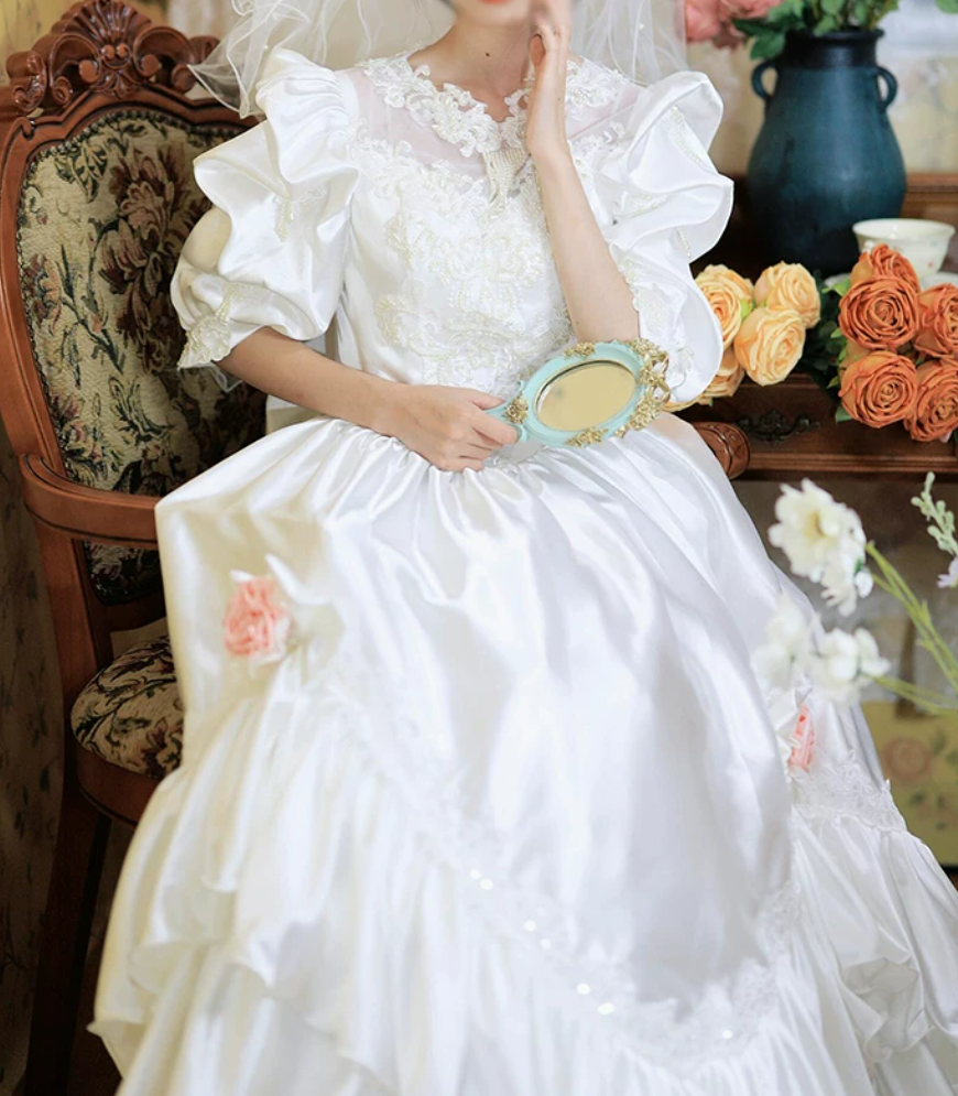 Superbe robe de mariée sirène bustier en satin et tulle, longue et en dentelle, C4563
