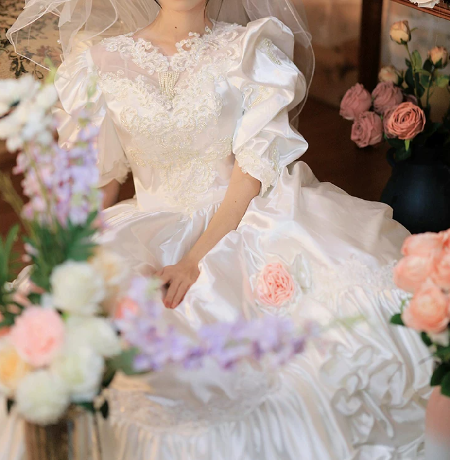 Superbe robe de mariée sirène bustier en satin et tulle, longue et en dentelle, C4563