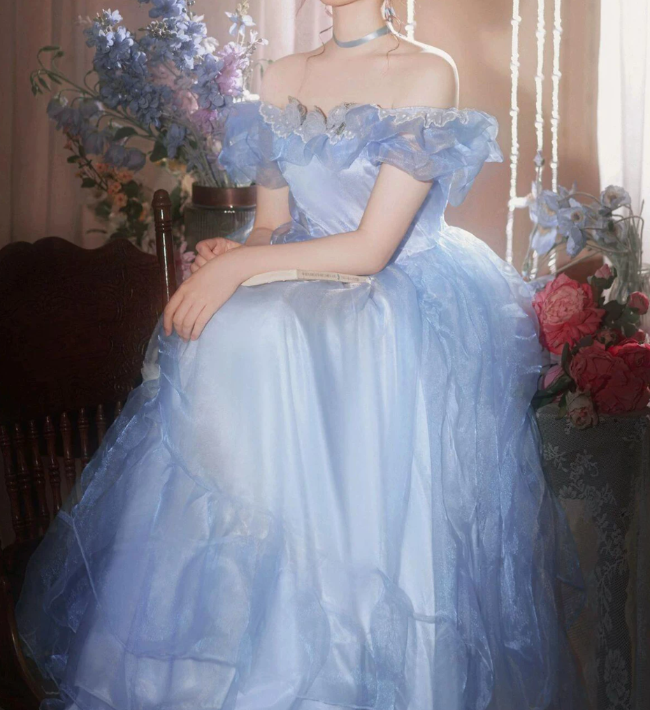 Robe de bal de princesse bustier à volants en satin long, robe de soirée C8117